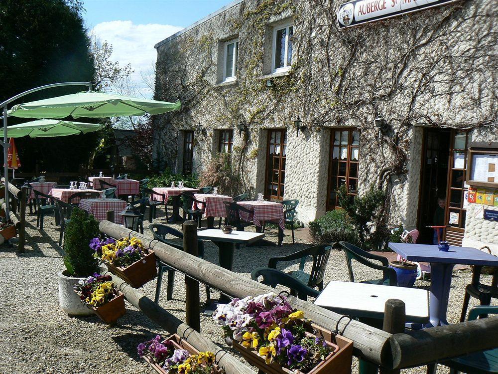 Logis Hotel Restaurant Auberge Saint Martin Surville (Calvados) Exterior foto